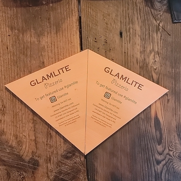 Glamlite Pizza Slice eyeshadow palette - Picture 4 of 5